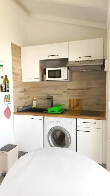 Lejlighed Appartement A 50M De La Plage En Centre-Ville Le Gosier